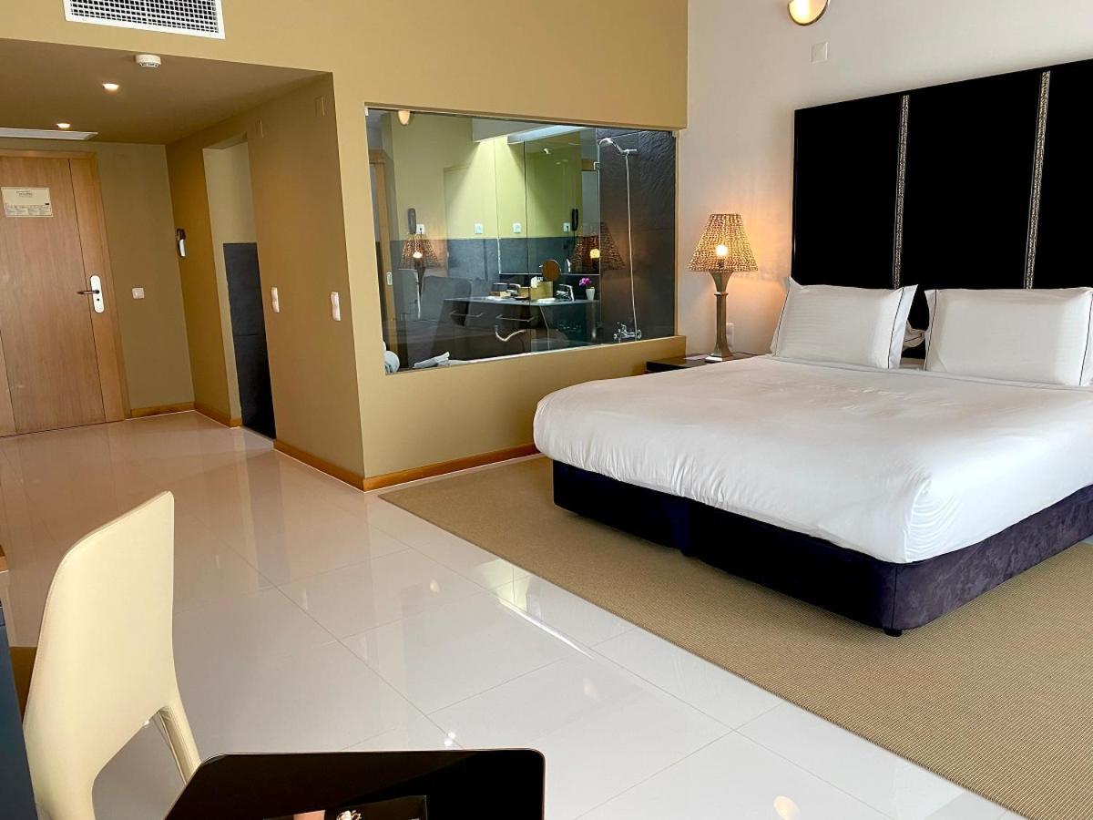 Vila Valverde Design Country Hotel Luz Esterno foto